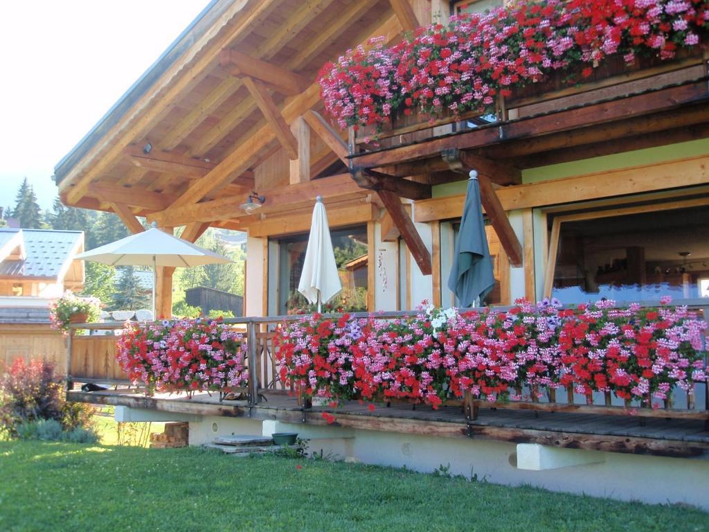 Lou Stalet Au Pays Du Mont Blanc "Charmance" Acomodação com café da manhã Cordon Exterior foto