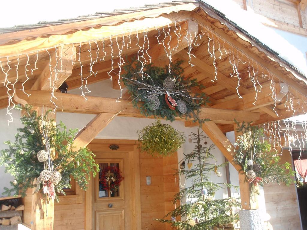 Lou Stalet Au Pays Du Mont Blanc "Charmance" Acomodação com café da manhã Cordon Exterior foto